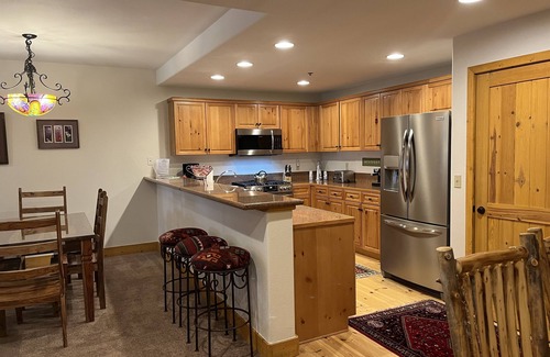 Mountain Village Condo | Bear Creek Lodge 108 2 Bedroom Condo by Alpine Lodging Telluride