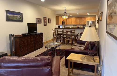 Mountain Village Condo | Bear Creek Lodge 108 2 Bedroom Condo by Alpine Lodging Telluride
