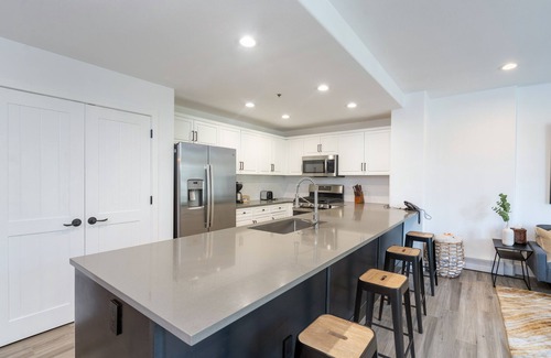 Mountain Village Condo | Bear Creek Lodge 207 2 Bedroom Condo by Alpine Lodging Telluride
