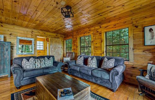 Wears Valley House | Bear Cub Crossing