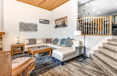 Bear Hollow Village House | Bear Hollow Sanctuary