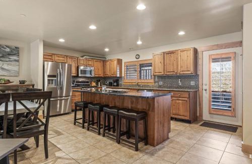 Kimball Junction House | Bear Hollow Village 5477 L by Moose Management