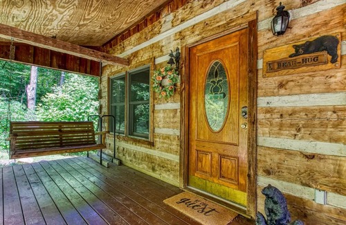 Wears Valley House | Bear Hug Too Cabin