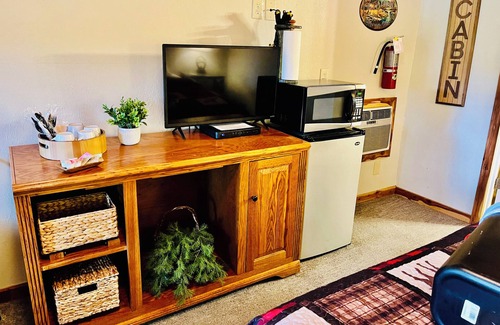 Clifton Hotel | Bear Inn Retreat