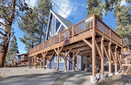 Moonridge Ski Chalet | Bear Mountain Views by Big Bear Vacations Walk to Ski Lift Chalet with Foosball & Views