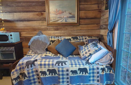 Green Mountain House | Bear necessities, everything you'll need, plus outdoor living space.