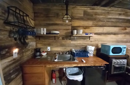 Green Mountain House | Bear necessities, everything you'll need, plus outdoor living space.