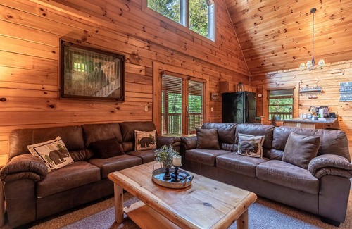 Sevierville Cabin | Bear Necessities