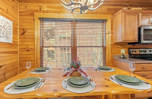 Hemlock Hills Cabin | Bear Path Lodge - Hot Tub, Fireplace, Game Room, Minutes to downtown Gatlinburg