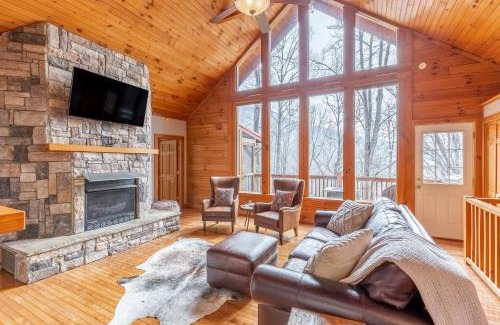 Waynesville House | Bear Print Mountain Lodge