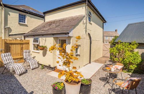Summercourt House | Bear Star Cottage