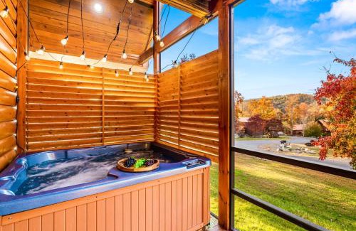 White Oak Lodge Ski Chalet | Bear Tracks