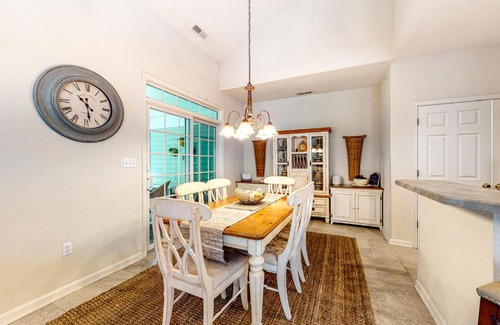Ocean View Apartment | Bear Trap - 120B Willow Oak
