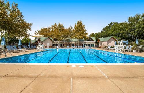 Ocean View Apartment | Bear Trap Dunes 132H October Glory Ave