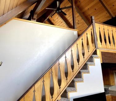Upper Moonridge Ski Chalet | Bear View Cove