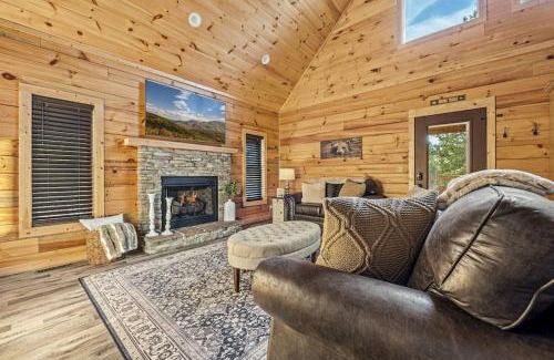 Sevierville House | Bearadise by Avada Properties