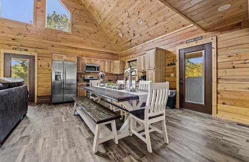 Sevierville House | Bearadise by Avada Properties