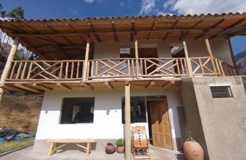 San Salvador Other | Bearded Moutaineer sacred garden & lodge
