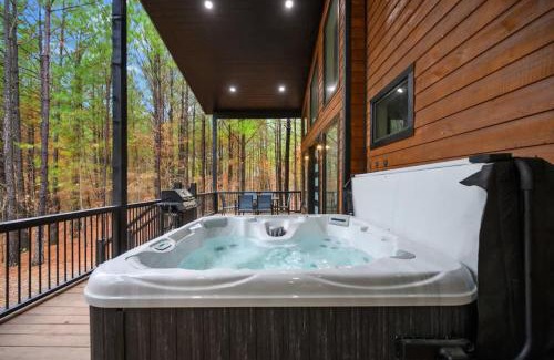 Pickens House | Bearfoot Chill'Inn - Relaxing Escape in Broken Bow