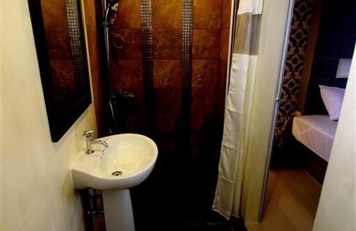 Bang Na Hotel | Bearing 26 Hotel