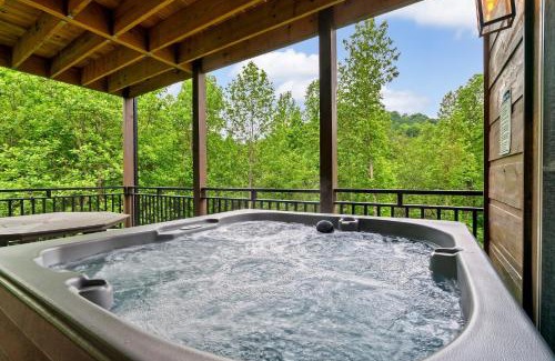 Sevierville House | Bearly Breezin