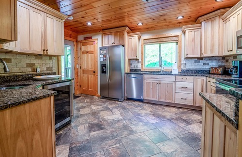 Wears Valley Cabin | Bearmont Lodge