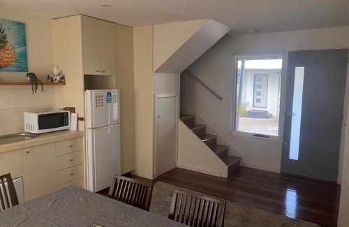 Inverloch Apartment | Beatons Beach Front Studio Inverloch