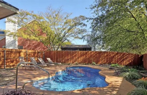 Midlothian House | Beatuiful 4 BR Corporate Home
