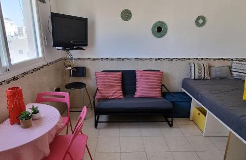 Netanya Apartment | Beau 2 pièces et Beau studio clair en plein centre ville Netanya