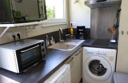 Croix de Pierre Apartment | Beau Furnished classified 3 * 3/4 Pers. + PARKING + WIFI + Garden