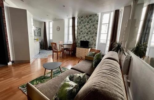 Villeneuve-sur-Lot Apartment | Beau studio dans la Bastide