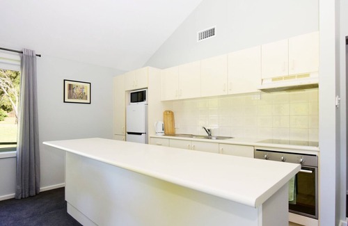 Kangaroo Valley House | Beau Villa - Two bedroom Villa on golf course