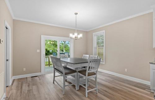 Morehead City House | Beaufort Villas - C&D Duplex