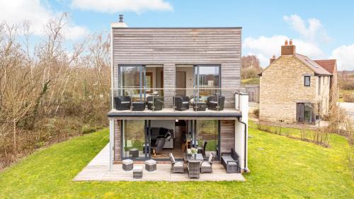 Holworth House | Beaumont Village 21 BV21 Silverlake Dorest