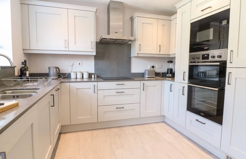 Bourton Cottage | Beaus House