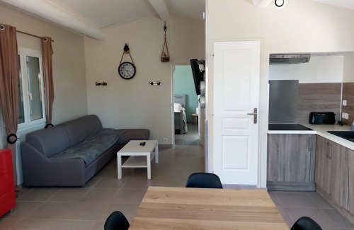 Saint-Quentin-la-Poterie House | Beautiful villa near Uzes