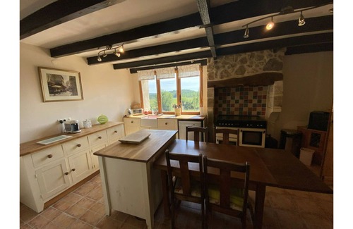 Villefranche-de-Lonchat House | Beautiful house with heated pool and stunning uninterrupted views