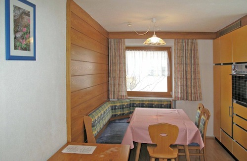 St. Valentin auf der Haide Apartment | Beautiful apartment for 6 guests with WIFI, TV, terrace and parking