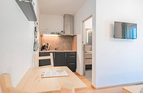 Hopfgarten im Brixental Apartment | Beautiful group accommodation, 50m to the ski bus
