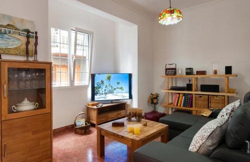 Las Palmas de Gran Canaria Apartment | Beautiful Beach Apartment M&B IV by Las Canteras by VillaGranCanaria