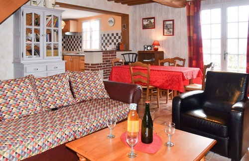 Courtonne-la-Meurdrac House | Beautiful private villa for 5 guests with WIFI, TV, pets allowed and parking