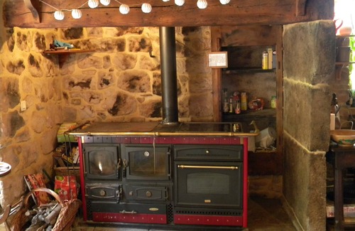 Saint-Pierre-Saint-Jean House | Beautiful old typical house, magnificent view, very quiet location