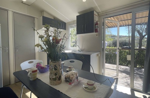 Terzorio House | Beautiful private villa for 4 guests with internet, pool, A/C, TV, patio, pets allowed and parking