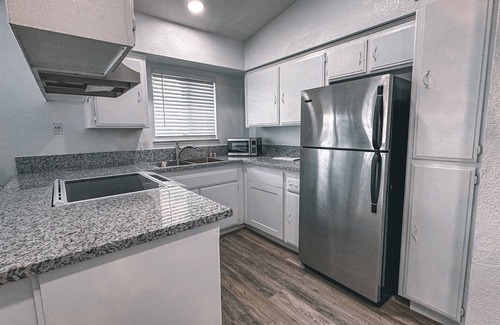 Pumpkin Center Condo | Beautiful 1 Bed 1 Bath Cozy Condo
