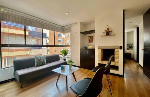 Chico Norte III Apartment | Beautiful 1-Bed Apartment in Bogota best location