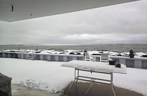 Anglesea Condo | Beautiful 1 Bedroom Oceanfront Condo in Anglesea section of North Wildwood