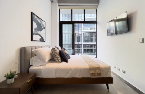 Zona 16 Apartment | Beautiful 1 Bedroom Apartment in Shift Cayala