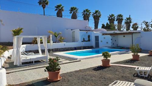 San Bartolome de Tirajana Apartment | Beautiful 1-Bedroom House 'Oficina' Finca Vistamar