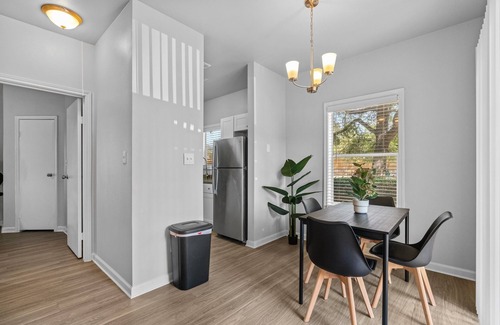 Milwood Apartment | Beautiful 1br by the Domain
