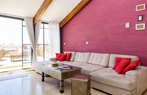Neve Tzedek Hotel | Beautiful 2 BR penthouse on Neve Tzedek
